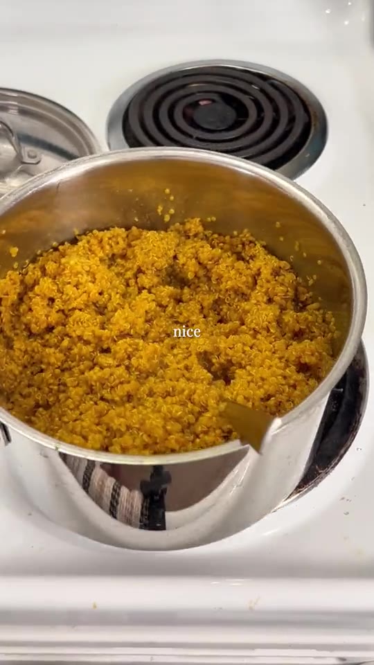 Golden quinoa